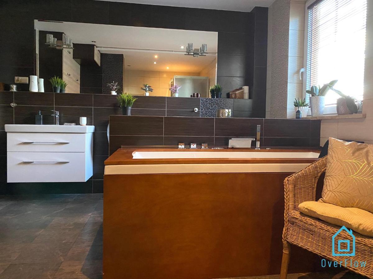 Lux Apartment - Lakefront Apartment In Kamien With Sauna & Hot Tub Only 30 Minutes From Gdansk And Gdynia Экстерьер фото
